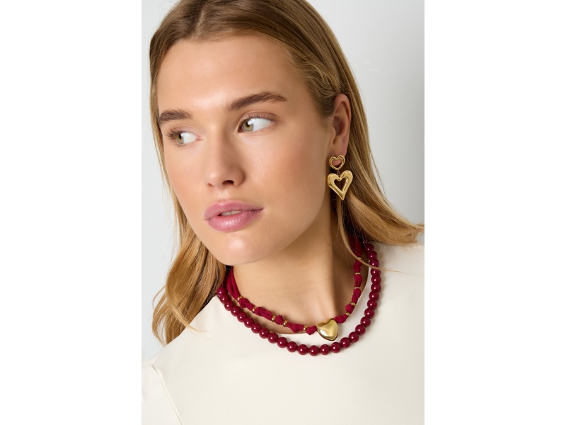 Rode stoffen ketting met goud hart hanger